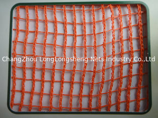 China HDPE Agricultural Crop Plant Protection Netting , Red Uv Treated Anti Wind Net supplier