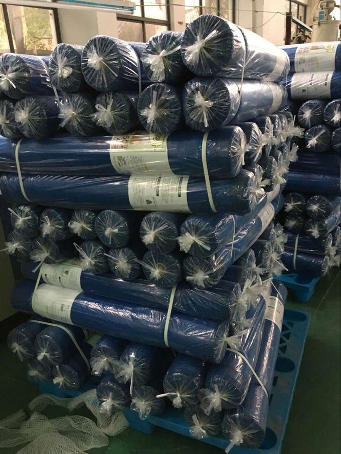 Blue Wrap Knitted Agricultural Netting Roll Windbreak Net , Uv Protection